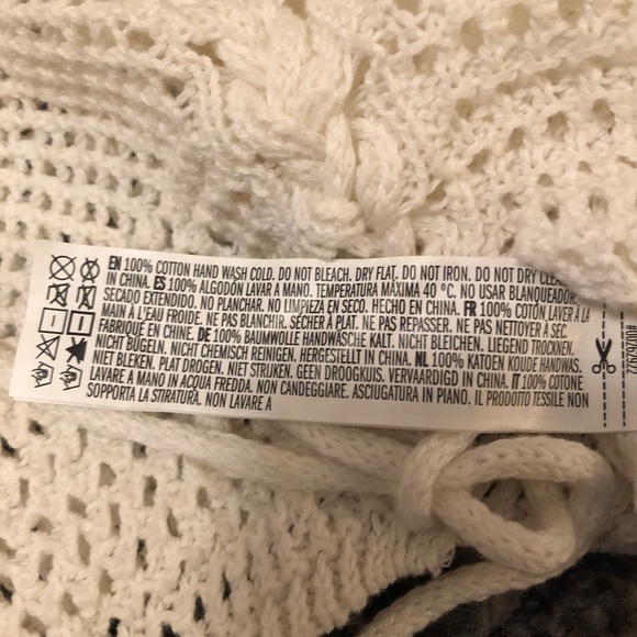 Forever 21 Crochet Bralette Crop Top - Picture 6 of 6